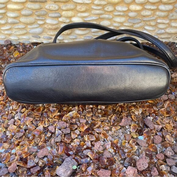 Colombo Vintage Black Leather and Snakeskin Shoulder Bag. EUC! - Picture 5 of 12